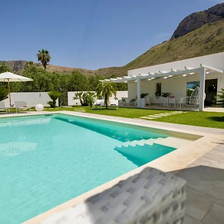 Golden 2 Con Piscine Indipendenti E Separate Villa Terrasini