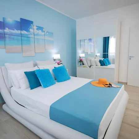 Golden 2 Con Piscine Indipendenti E Separate Villa *