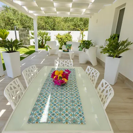 Villa Golden 2 Con Piscine Indipendenti E Separate *