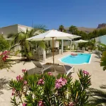 Golden Private Pools In Sicily * Terrasini