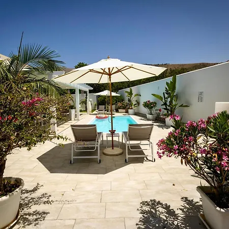 Vila Golden Private Pools In Sicily *