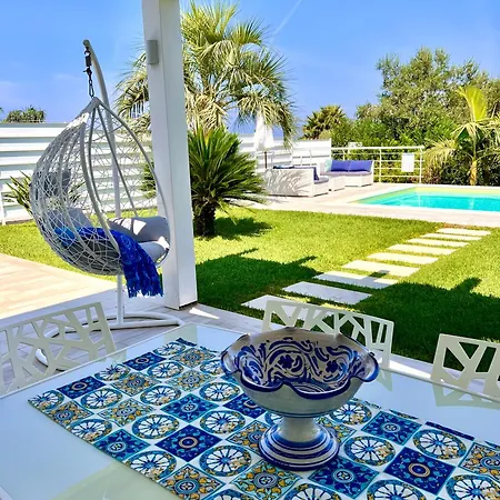 Vila Golden Private Pools In Sicily